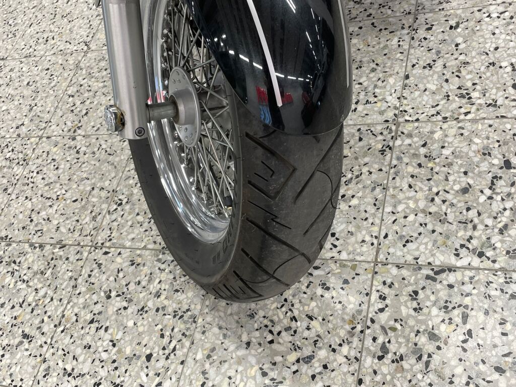 Kawasaki VN 2013 
