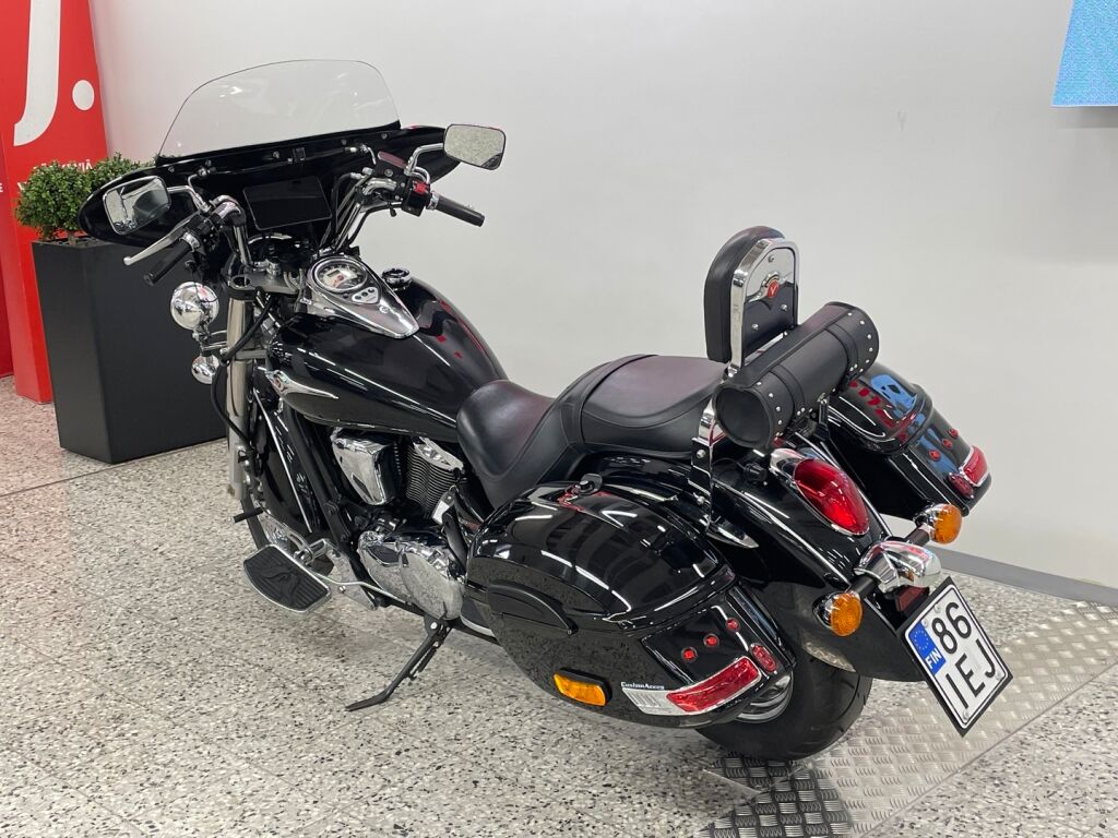 Kawasaki VN 2013 