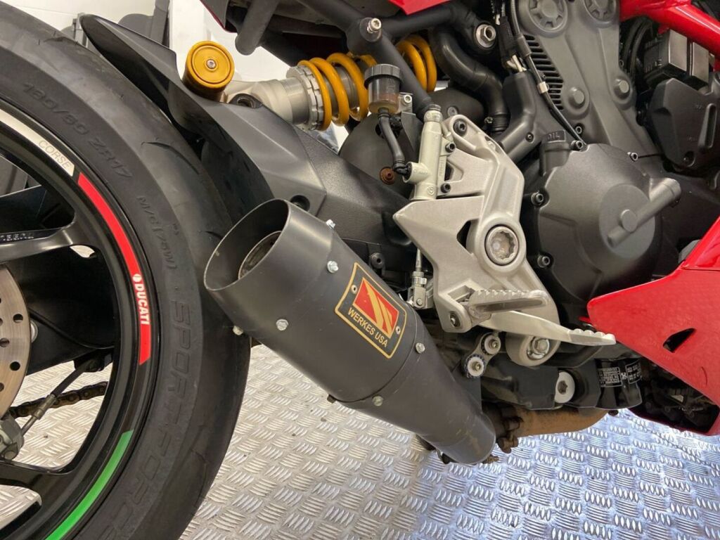 Ducati SUPERSPORT 2017 