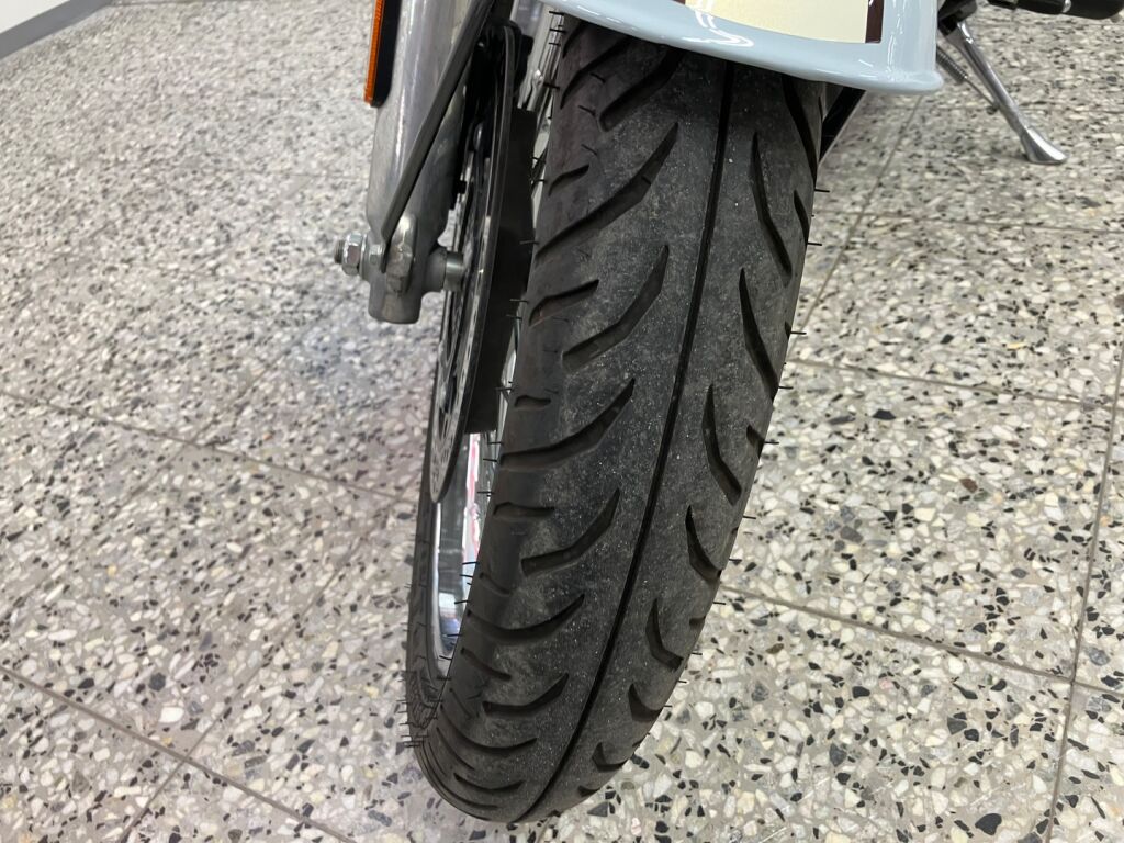 Royal enfield CLASSIC 2023 Sininen