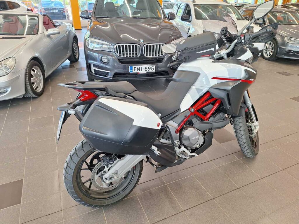 Ducati MULTISTRADA 2021 