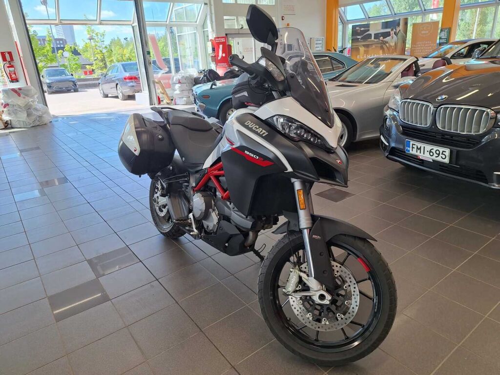 Ducati MULTISTRADA 2021 