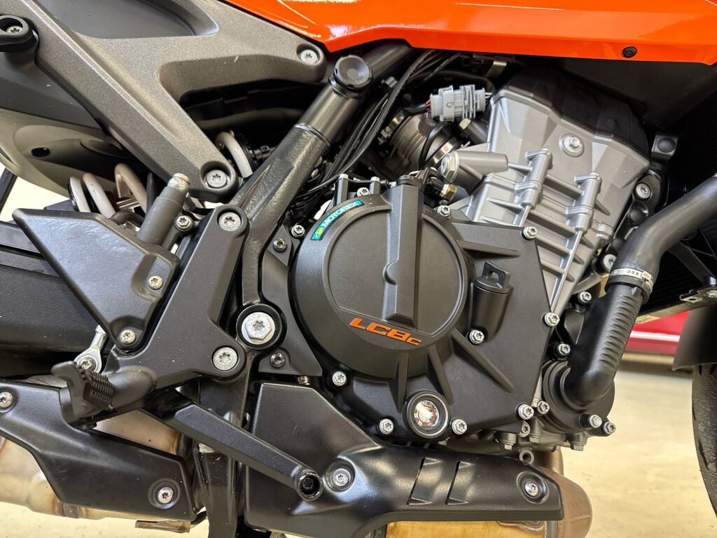 Ktm 990 2024 