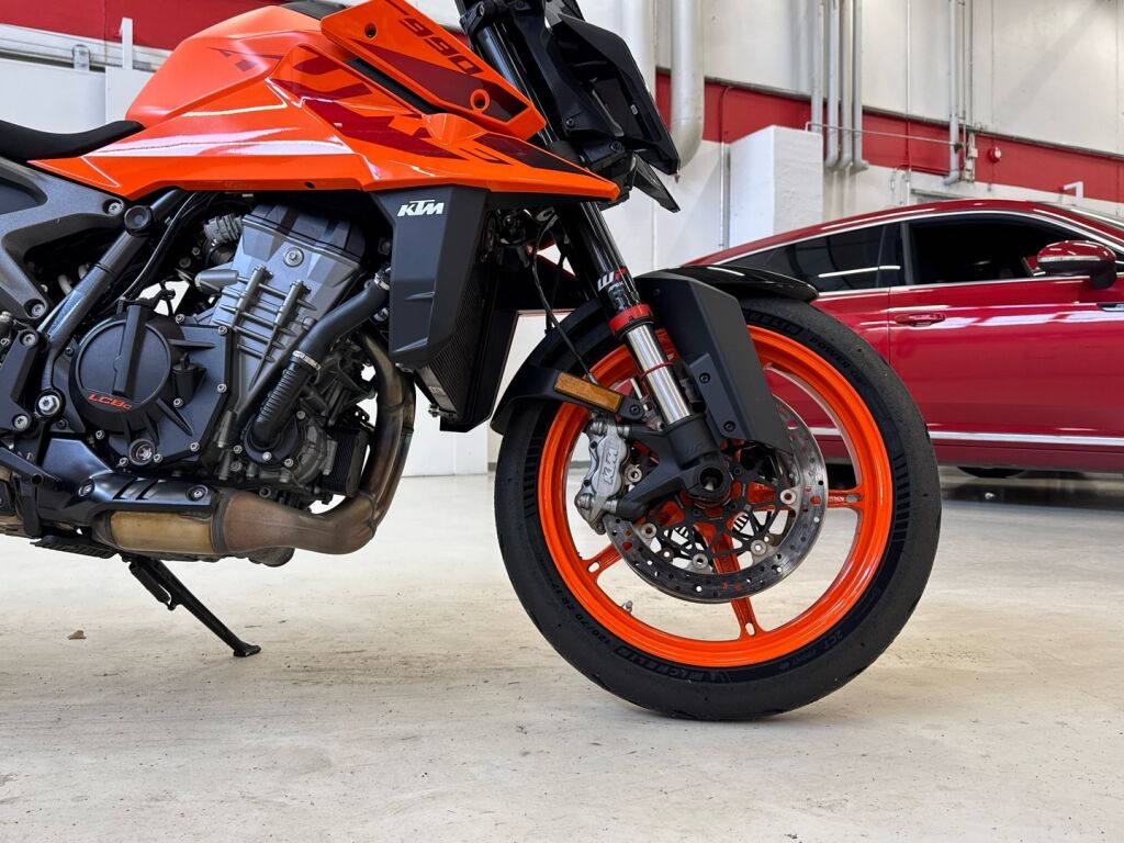Ktm 990 2024 