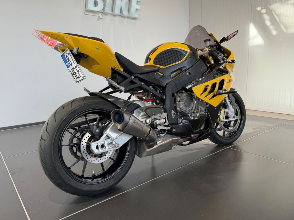 BMW S 2011 Keltainen