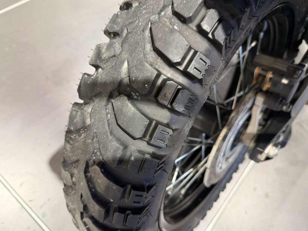 Honda CRF 2017 Musta