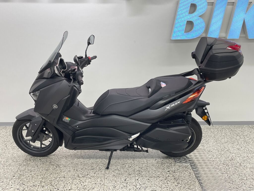 Yamaha X-MAX 2021 
