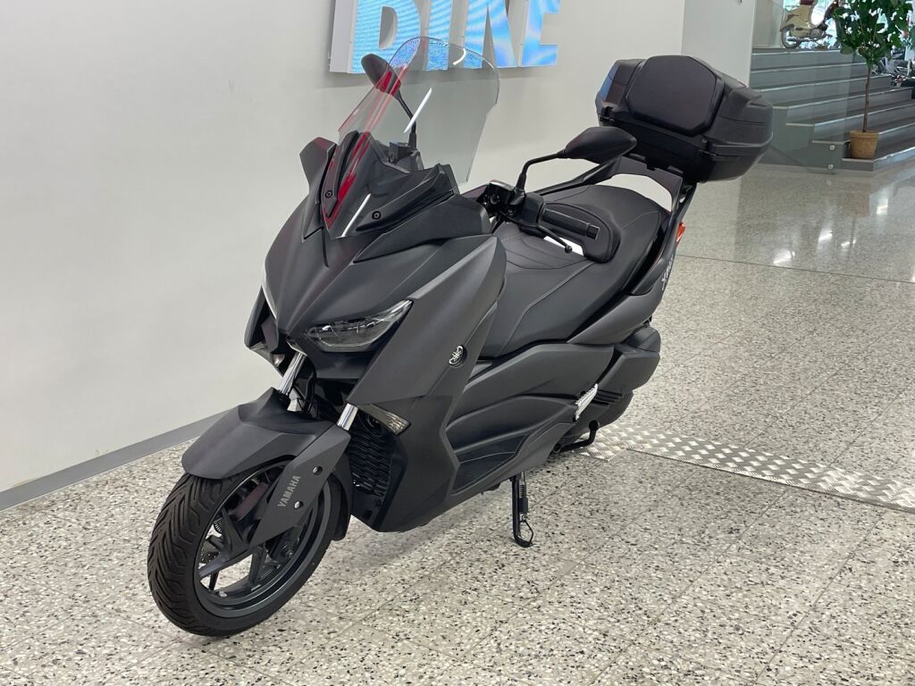 Yamaha X-MAX 2021 