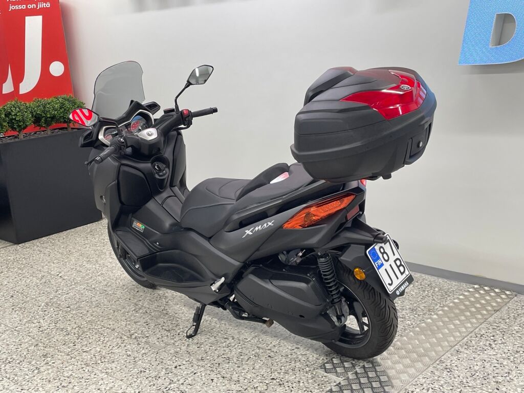 Yamaha X-MAX 2021 