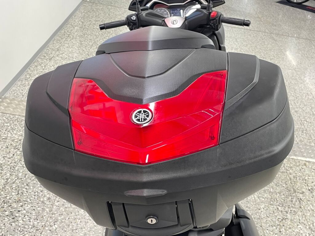 Yamaha X-MAX 2021 