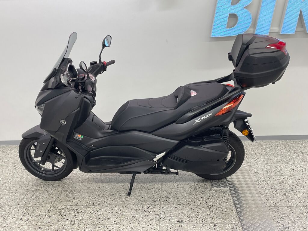Yamaha X-MAX 2021 