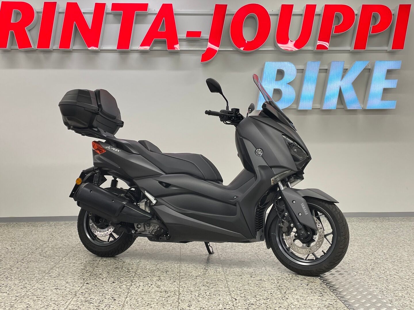 Yamaha X-MAX