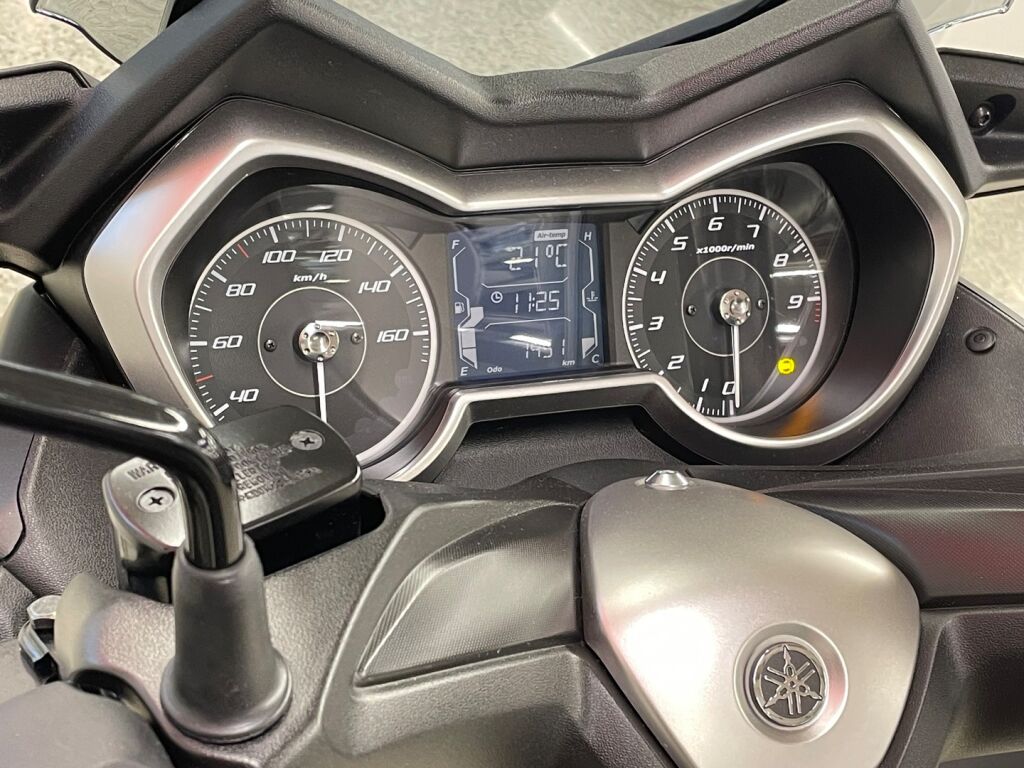 Yamaha X-MAX 2021 