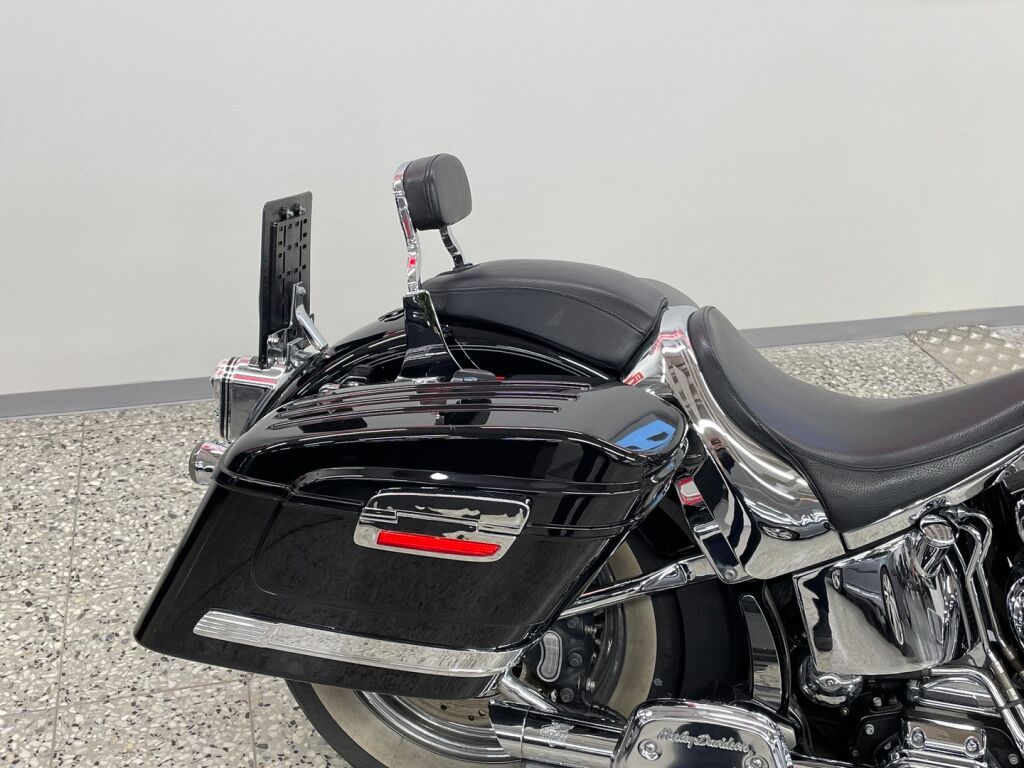 Harley-davidson SOFTAIL 2005 