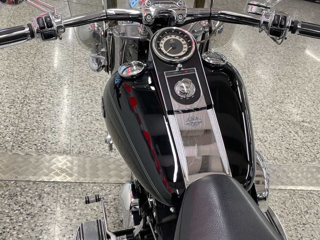 Harley-davidson SOFTAIL 2005 