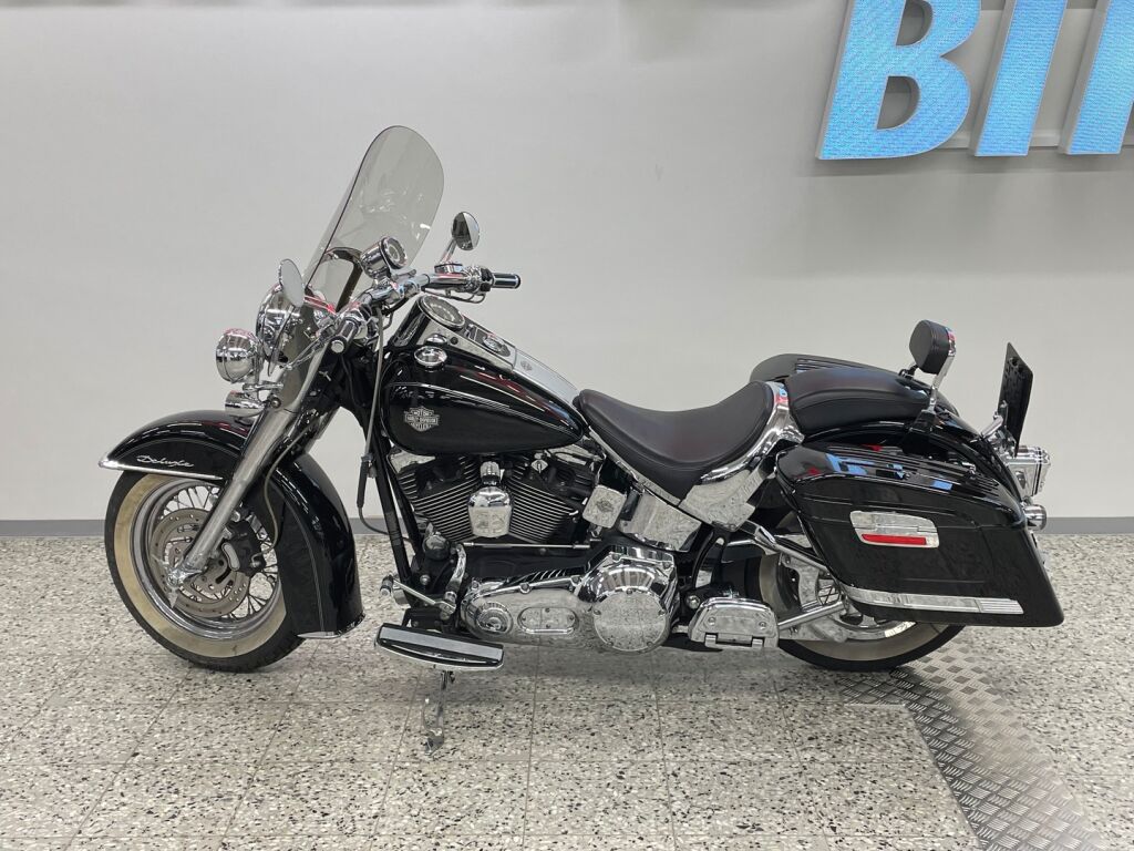 Harley-davidson SOFTAIL 2005 