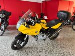 BMW F 2006 Punainen