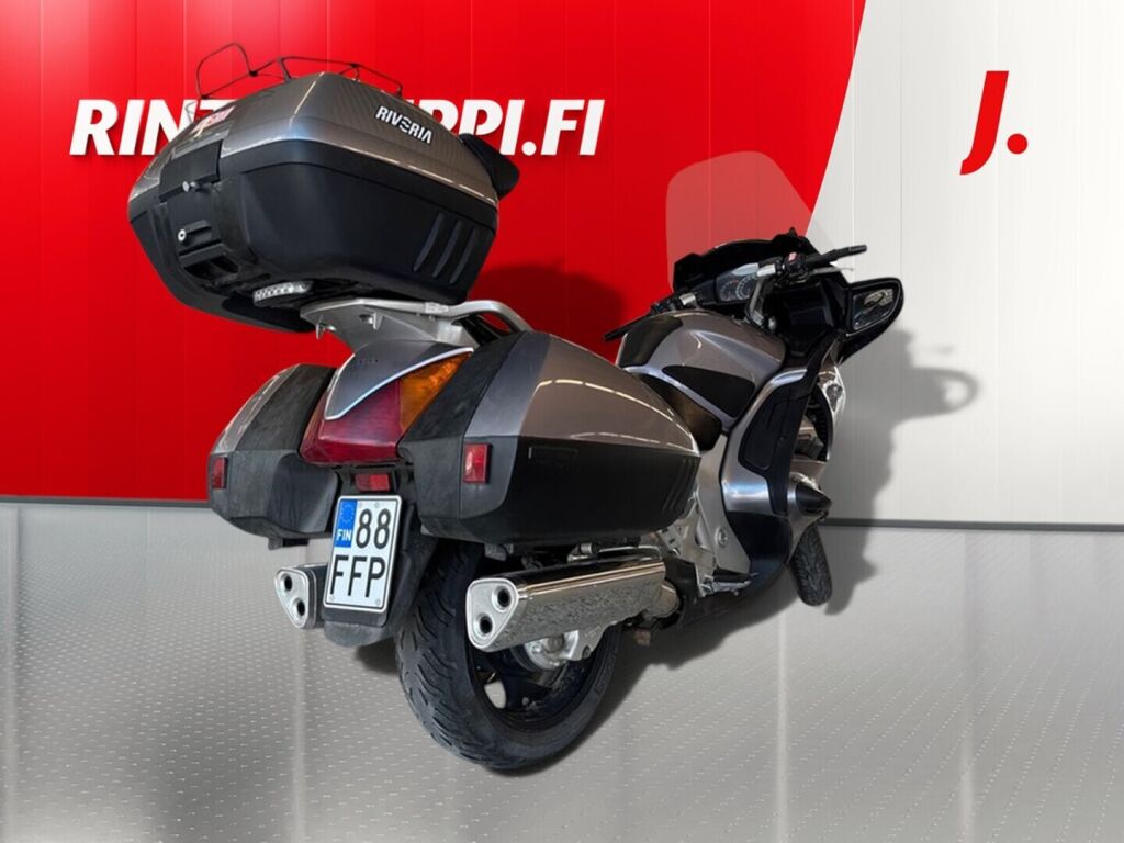 Honda ST 2003 