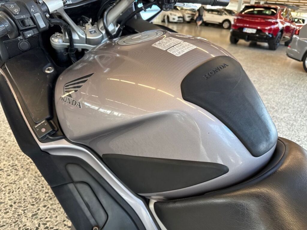 Honda ST 2003 
