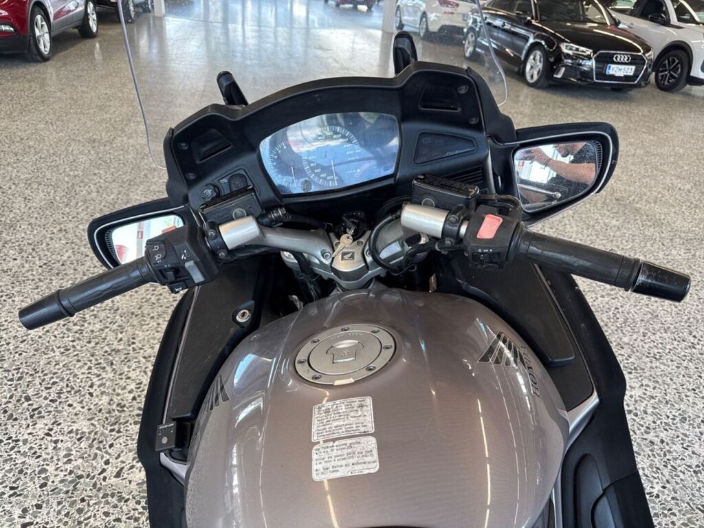Honda ST 2003 