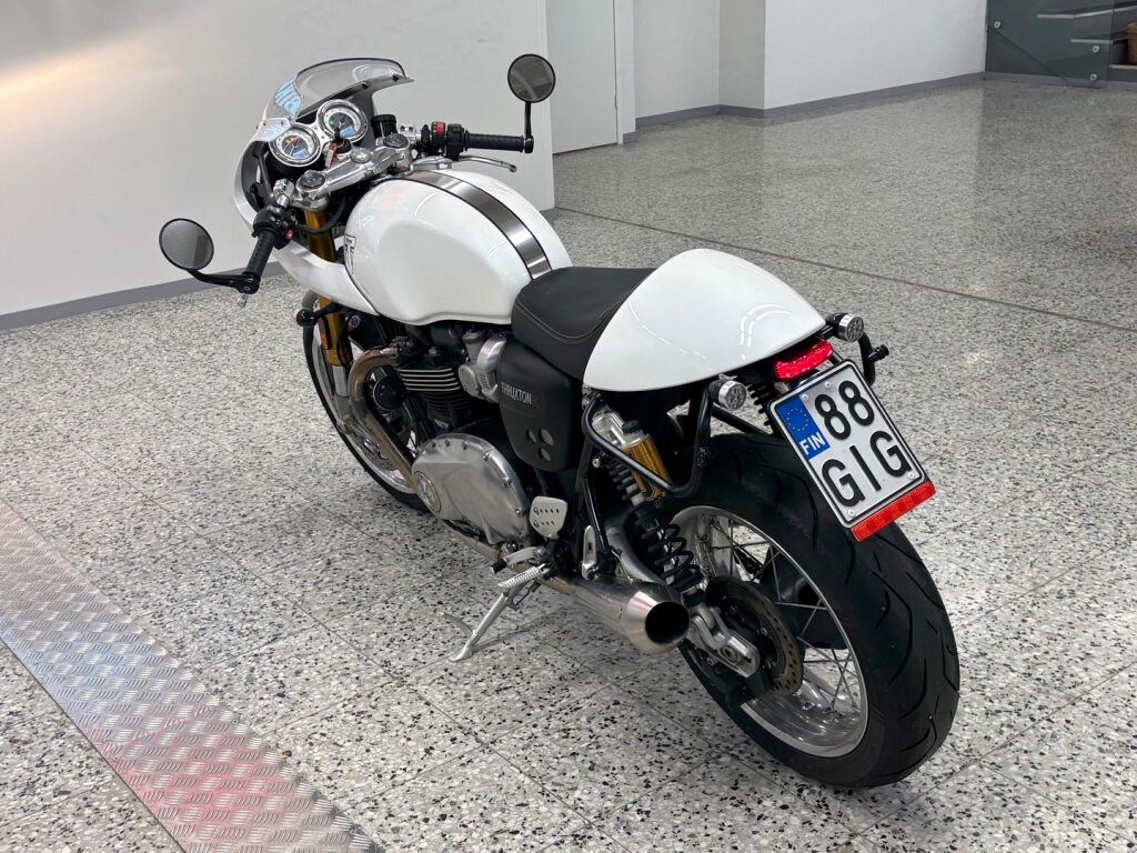 Triumph THRUXTON 2016 