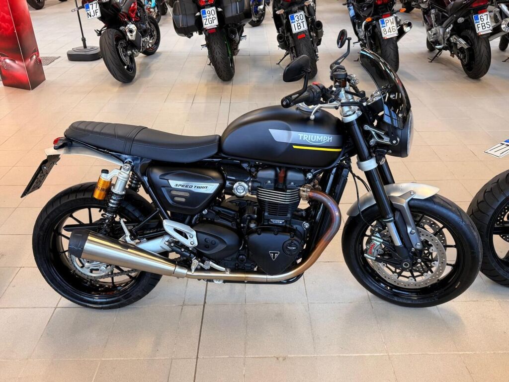 Triumph Speed Twin 2022 