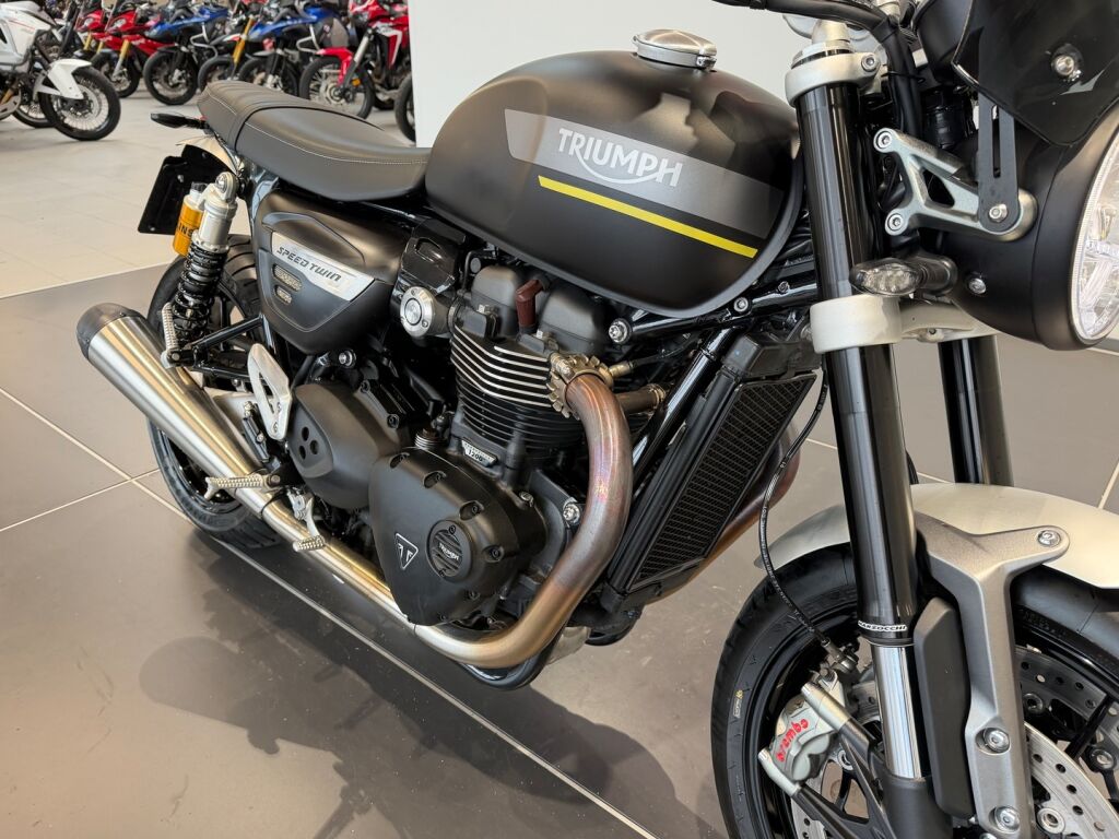 Triumph Speed Twin 2022 