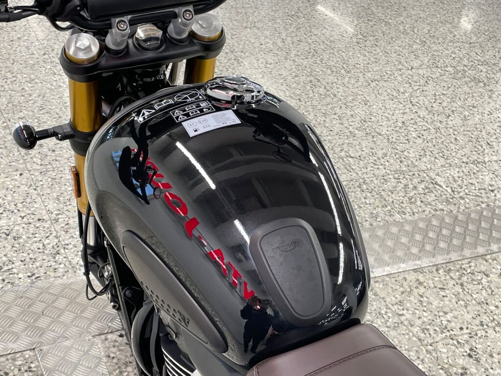 Triumph SCRAMBLER 2025 