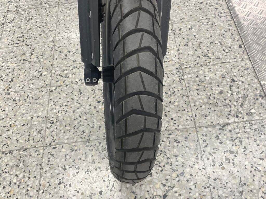 Triumph SCRAMBLER 2025 