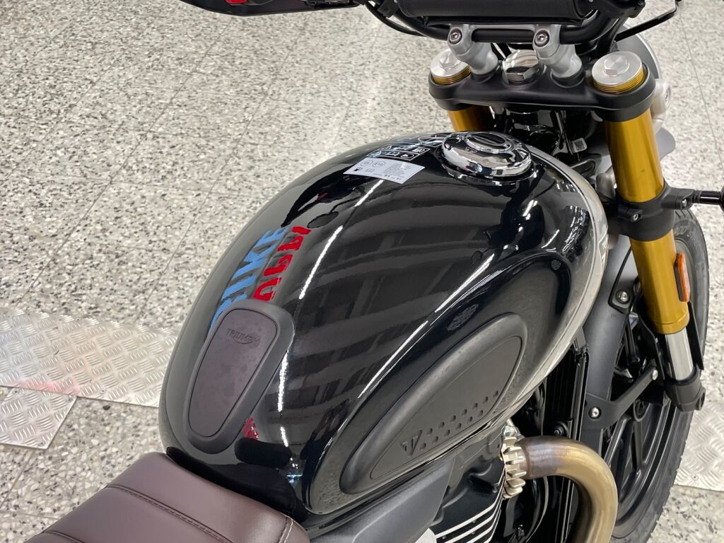 Triumph SCRAMBLER 2025 