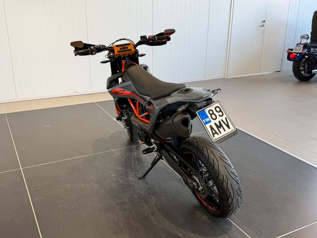 Ktm 690 2021 