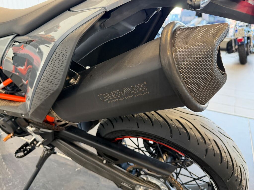 Ktm 690 2021 