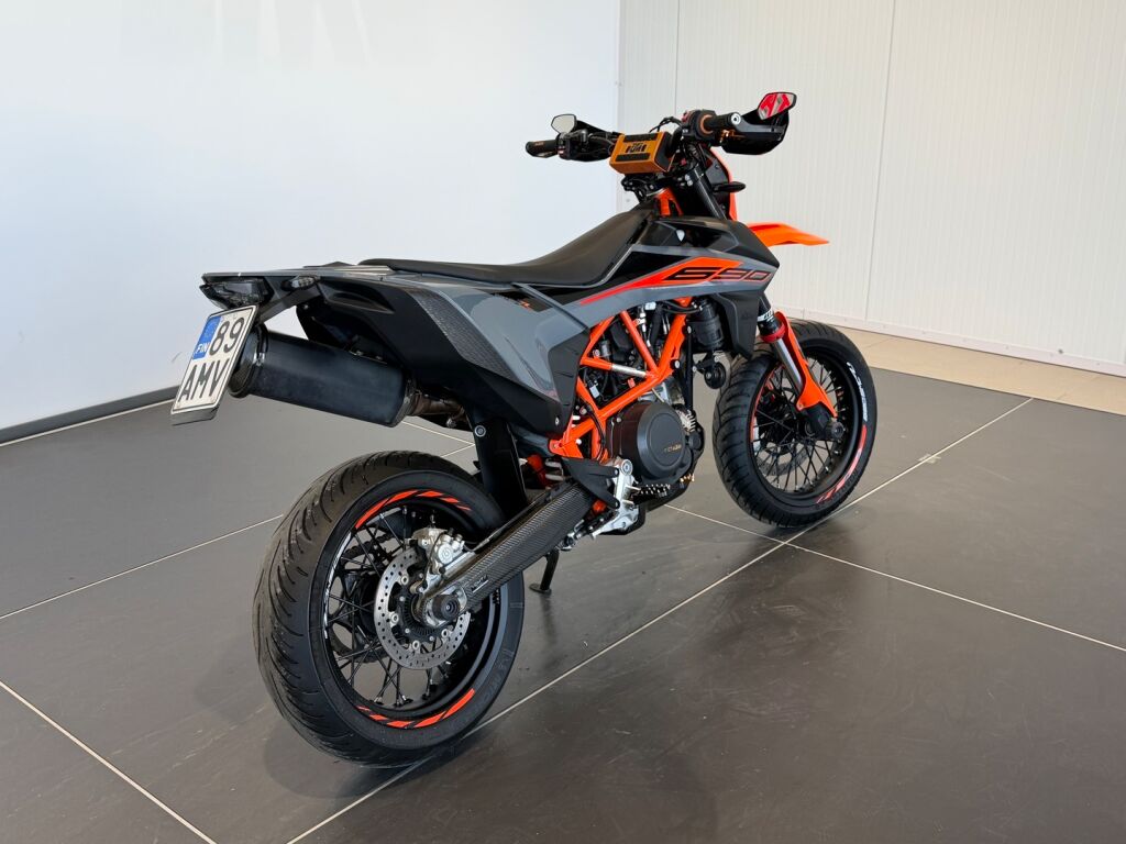 Ktm 690 2021 