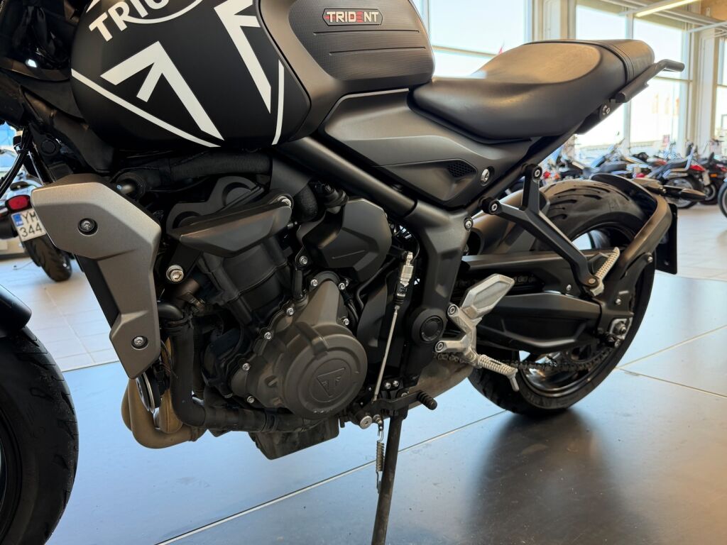 Triumph Trident 2023 