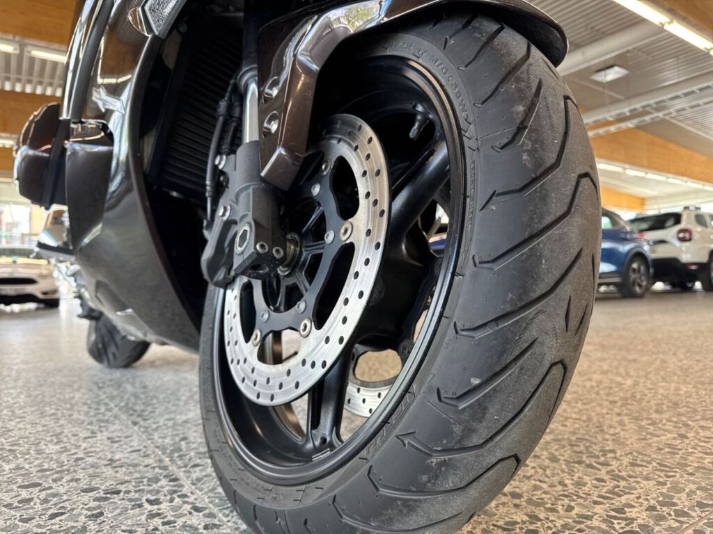 Yamaha FJR 2014 TJ V 24