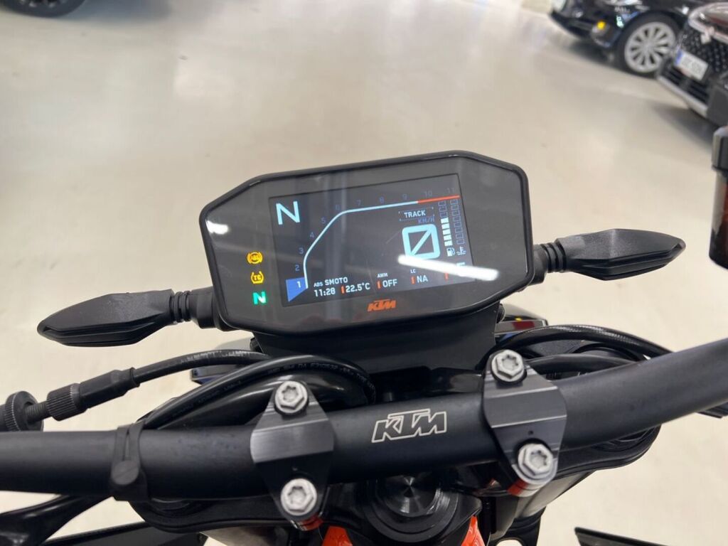 Ktm 890 2023 