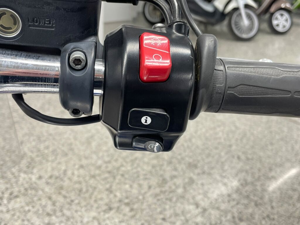 Triumph THUNDERBIRD 2015 