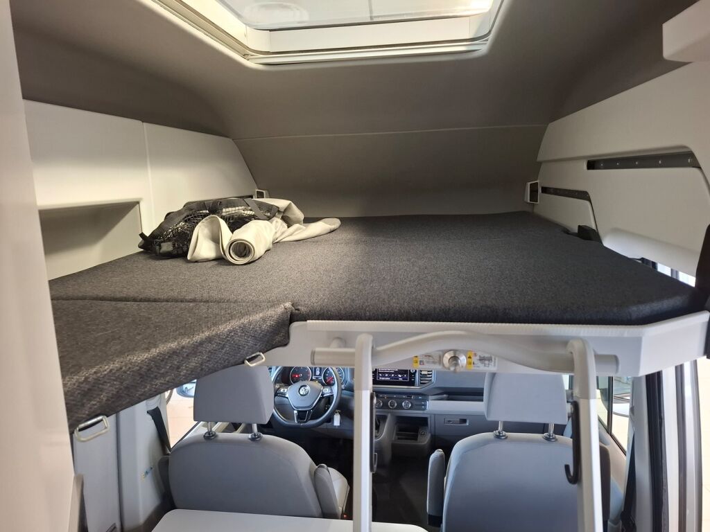 Volkswagen Grand California 2021 Y