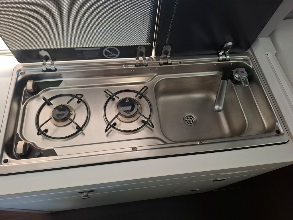 Volkswagen Grand California 2021 Y