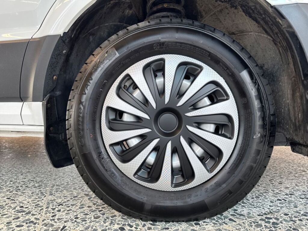 Volkswagen Crafter 2023 Valkoinen
