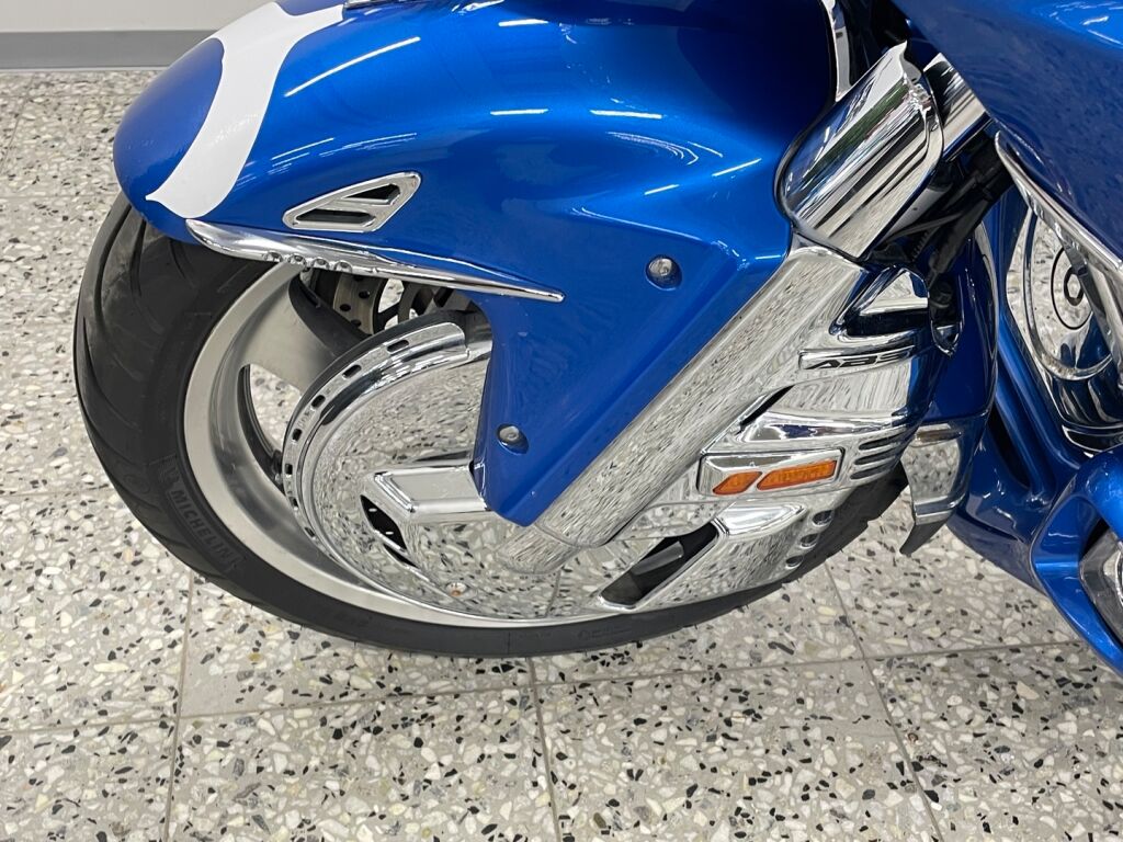 Honda GL 2016 Sininen