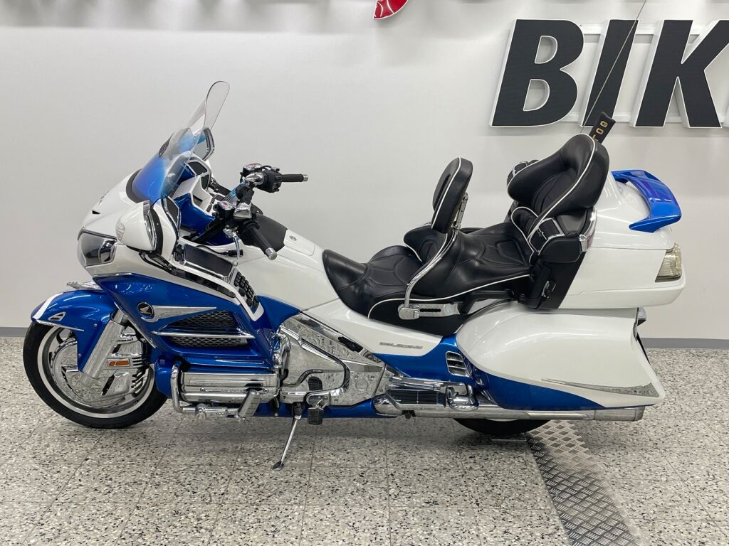 Honda GL 2016 Sininen