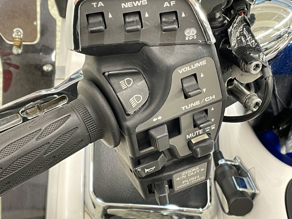 Honda GL 2016 Sininen