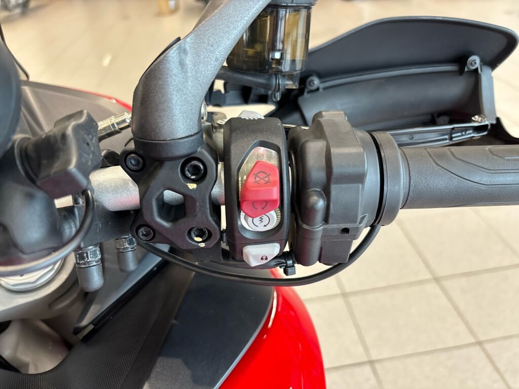 Ducati MULTISTRADA 2021 
