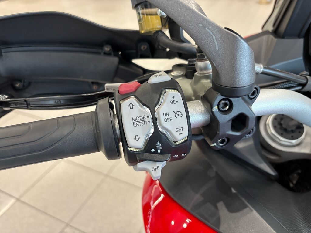 Ducati MULTISTRADA 2021 