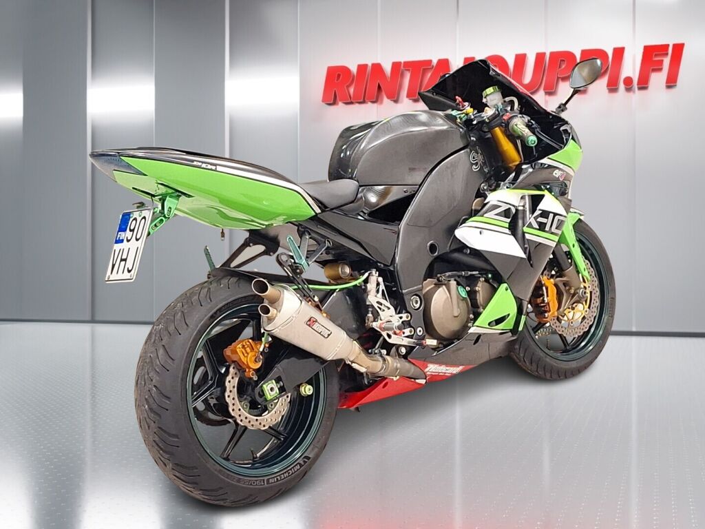 Kawasaki ZX-10R 2005 Musta
