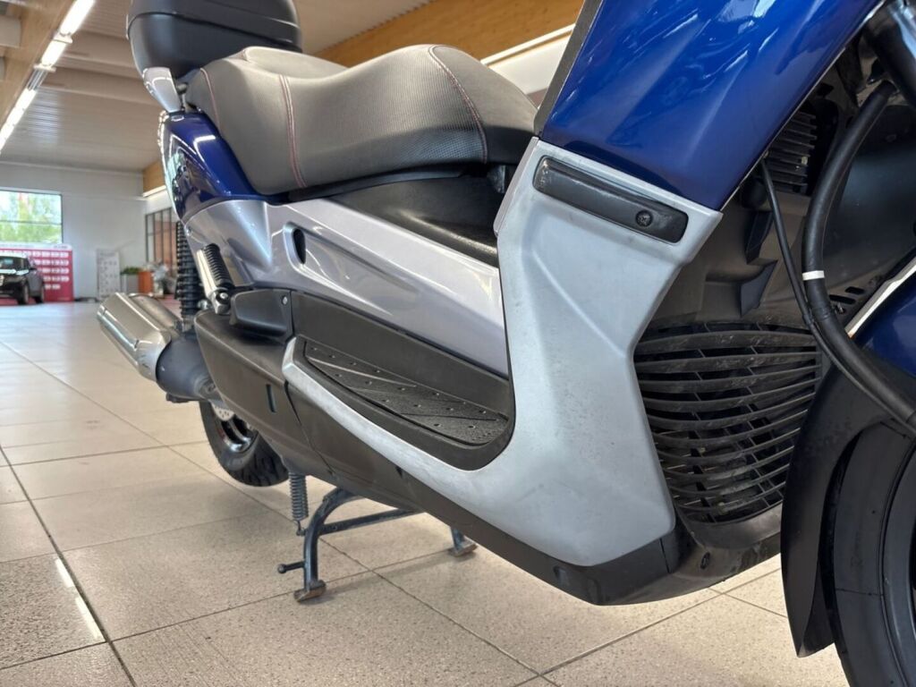 Yamaha X-MAX 2010 6
