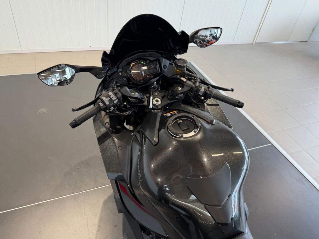 Kawasaki NINJA 2018 Harmaa