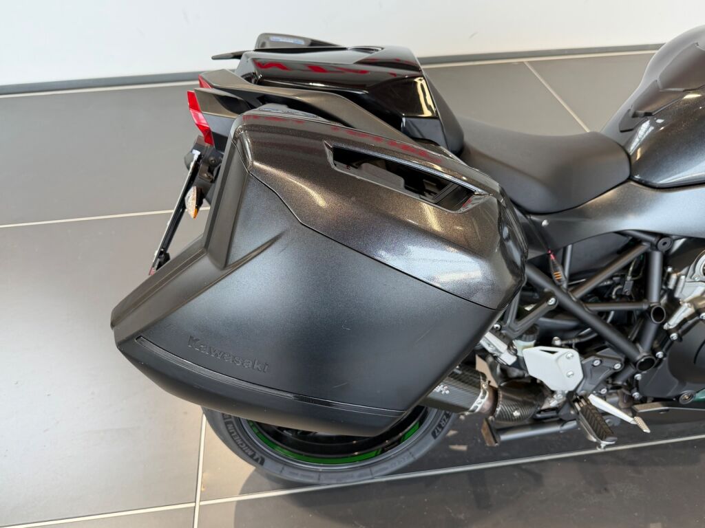 Kawasaki NINJA 2018 Harmaa