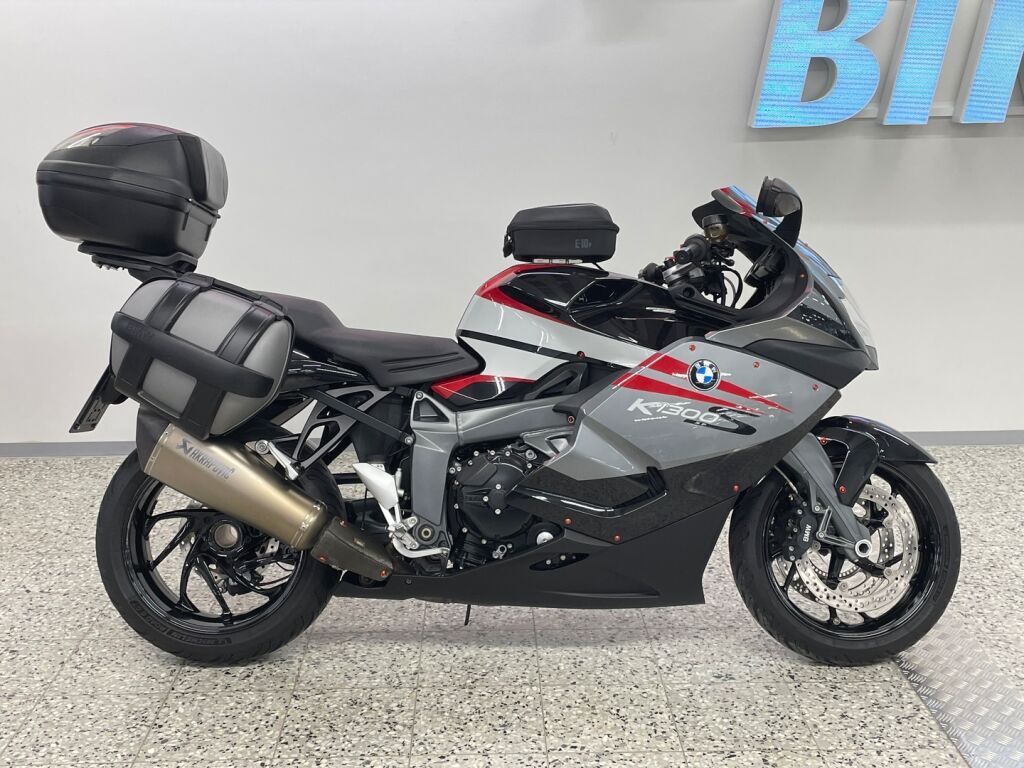 BMW K 2010 moniväri